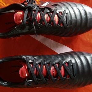 NEW Nike Tiempo Legend 7 Pro Soccer Cleats